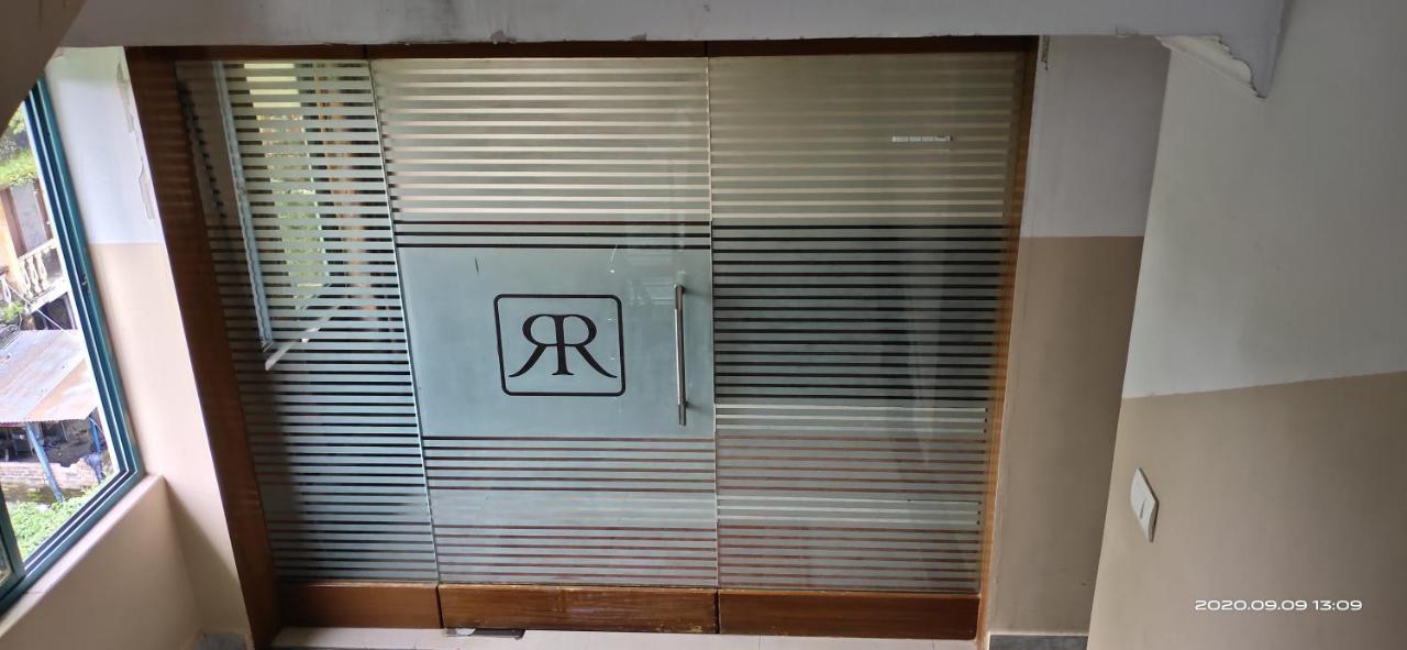 Hotel Royal Residency Siliguri Exteriör bild