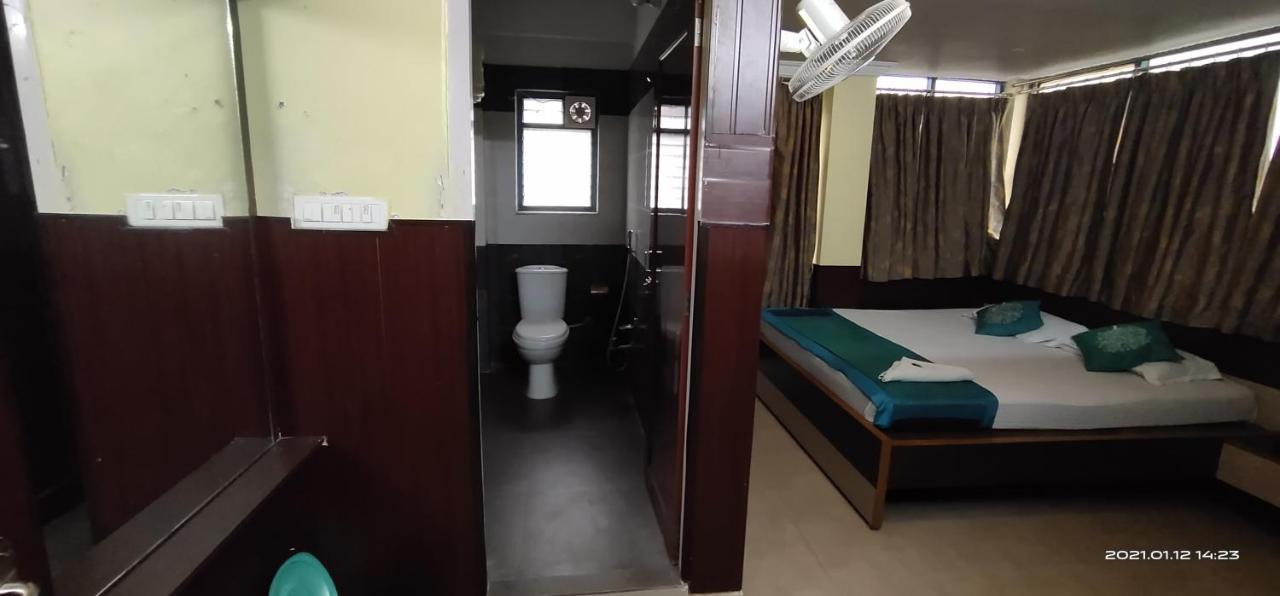 Hotel Royal Residency Siliguri Exteriör bild