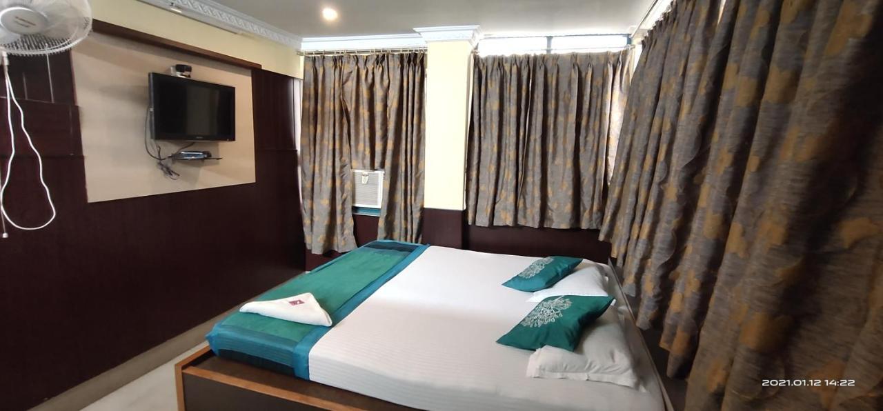 Hotel Royal Residency Siliguri Exteriör bild